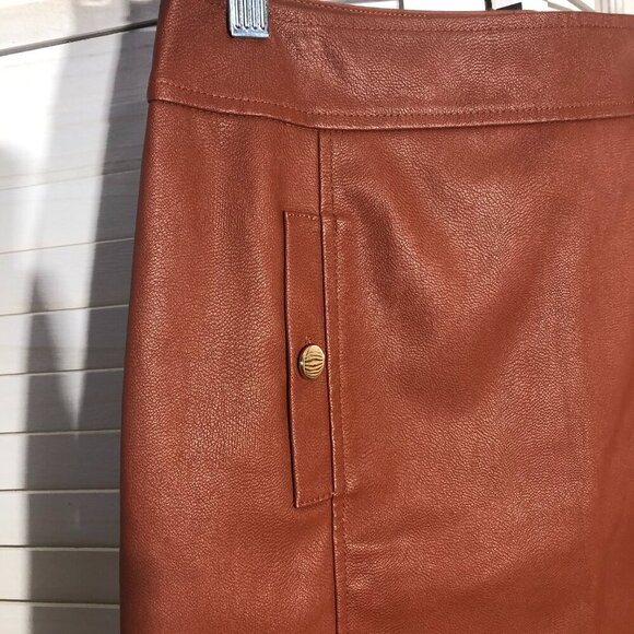 Loft Vegan Leather Mini Skirt Maroon Size 2 - Picture 4 of 9